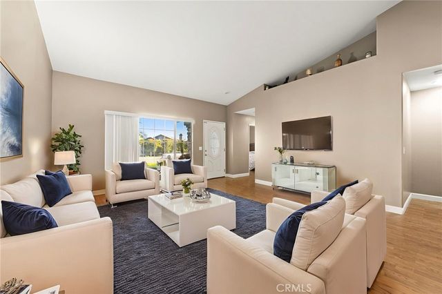 4060 N Flame Tree, Rialto, CA 92377