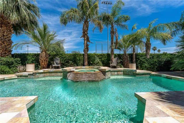 14 Calle Lantana, Palm Desert, CA 92260