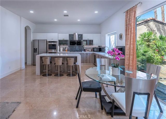 14 Calle Lantana, Palm Desert, CA 92260