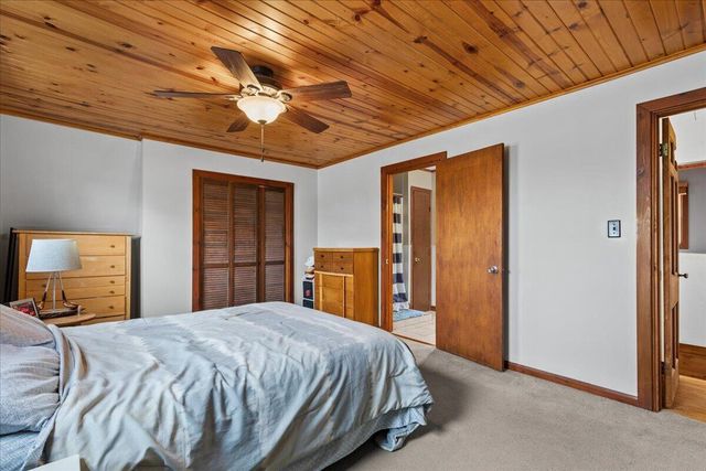608 Pennsylvania AVENUE, West Bend, WI 53095