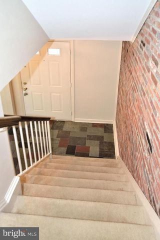 3850-A STEPPES CT, Falls Church, VA 22041