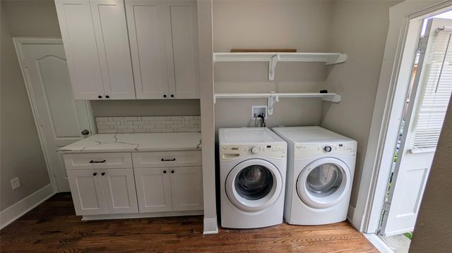 1133 W Gray Street, Houston, TX 77019