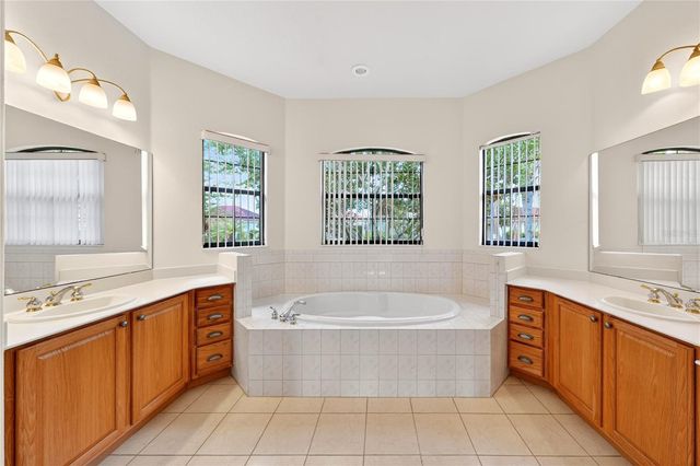 453 SORRENTO RD, Kissimmee, FL 34759