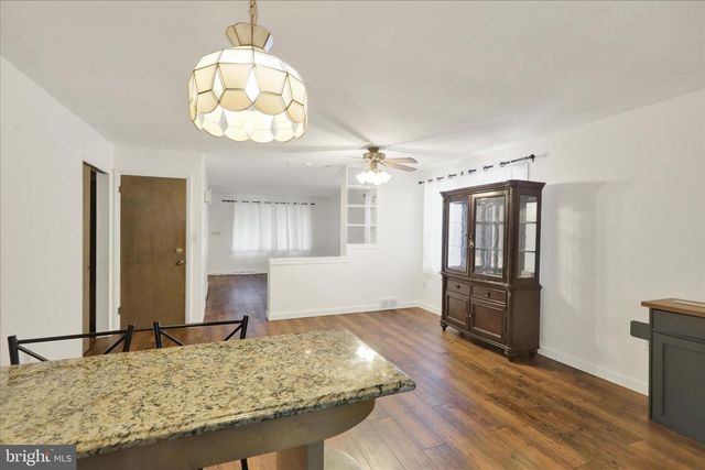 410 FRIEDENSBURG RD, Reading, PA 19606