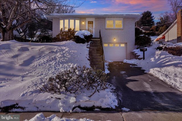 410 FRIEDENSBURG RD, Reading, PA 19606