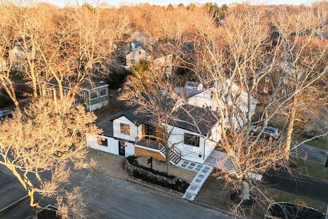 1 Knollwood Road, Marblehead, MA 01945