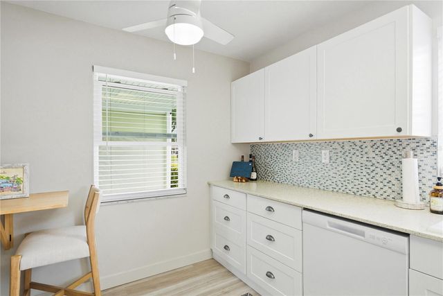 854 SKY LOCH DRIVE N, Dunedin, FL 34698