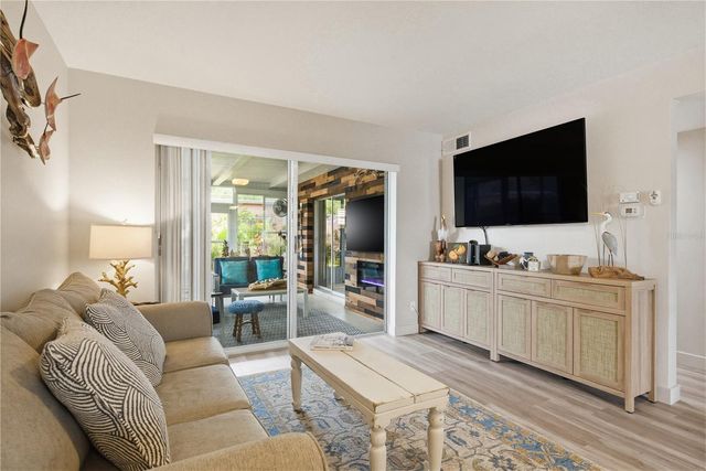 854 SKY LOCH DRIVE N, Dunedin, FL 34698