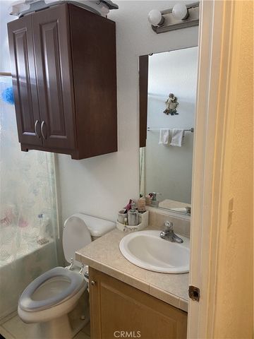 3667 Valley Blvd 55, Pomona, CA 91768