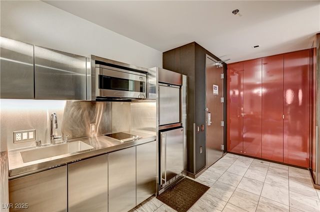 4381 West Flamingo Road 5009, Las Vegas, NV 89103