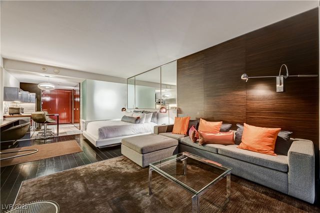 4381 West Flamingo Road 5009, Las Vegas, NV 89103