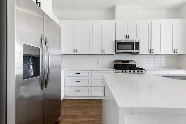 1811 Webberville RD 1305, Austin, TX 78721