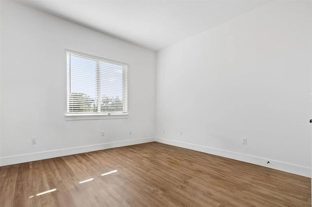 1811 Webberville RD 1305, Austin, TX 78721