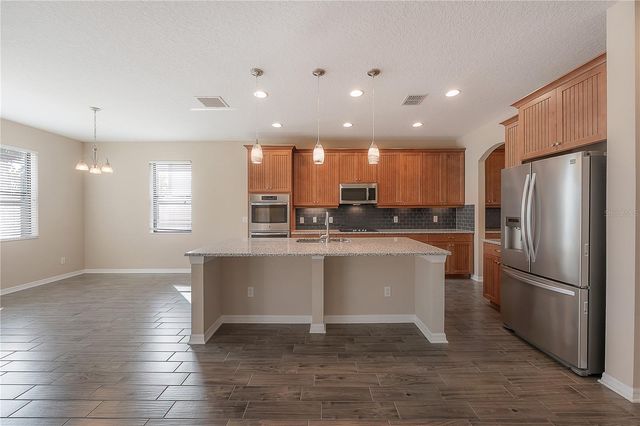 19326 LONG LAKE RANCH BOULEVARD, Lutz, FL 33558