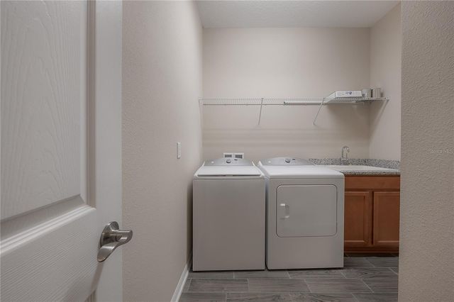 19326 LONG LAKE RANCH BOULEVARD, Lutz, FL 33558