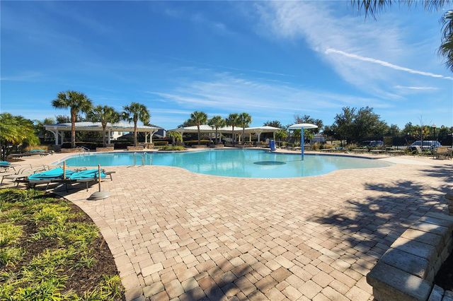 19326 LONG LAKE RANCH BOULEVARD, Lutz, FL 33558