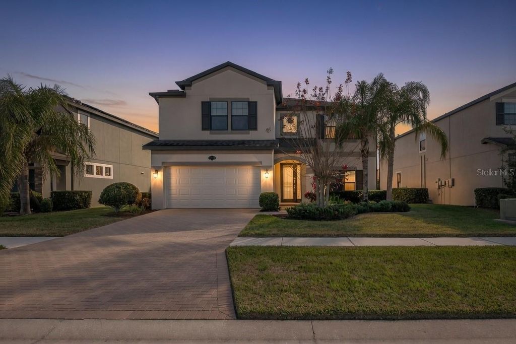 19326 LONG LAKE RANCH BOULEVARD, Lutz, FL 33558