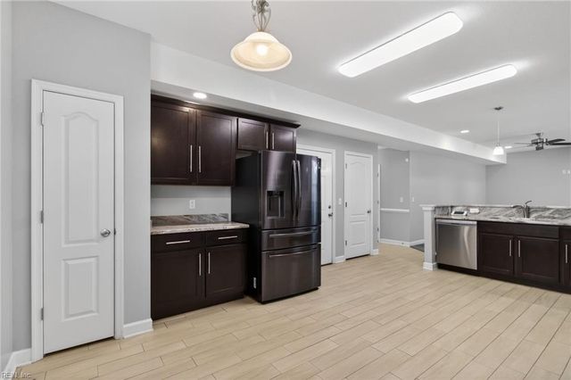 1431 E Pembroke AVE, Hampton, VA 23663