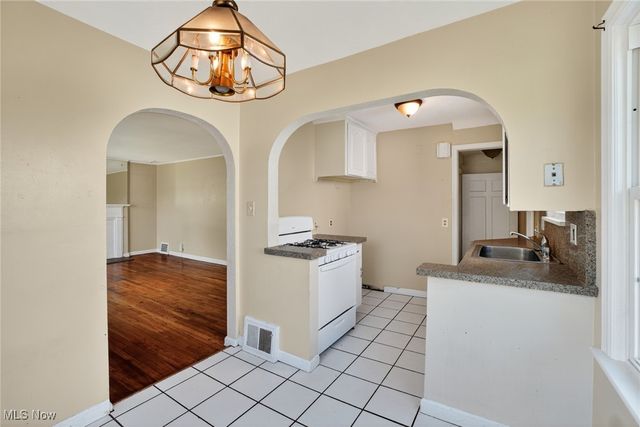 4194 Stilmore Road, South Euclid, OH 44121