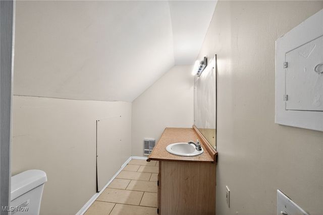 4194 Stilmore Road, South Euclid, OH 44121