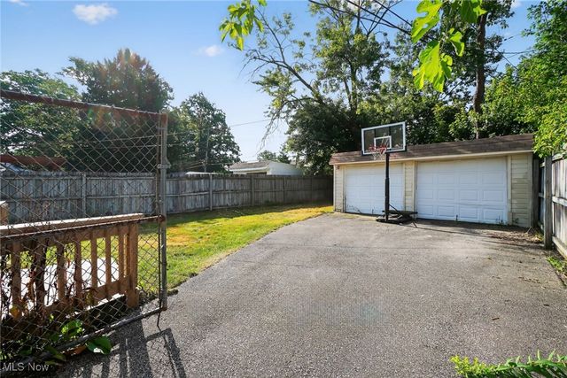 4194 Stilmore Road, South Euclid, OH 44121