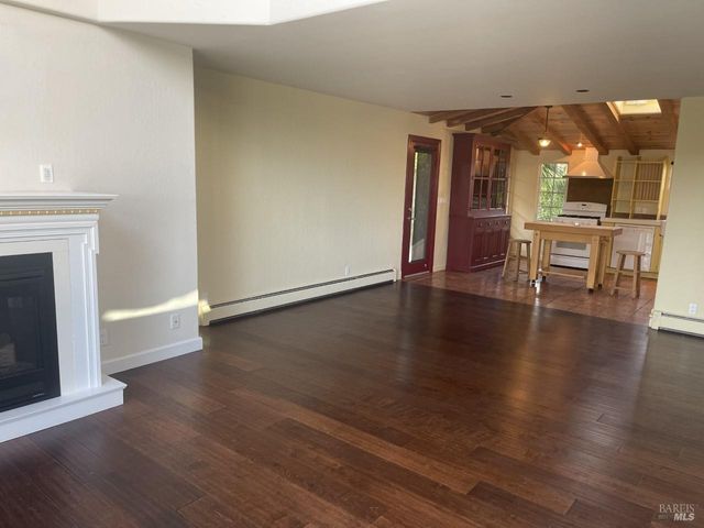 124 Montego Key, Novato, CA 94949