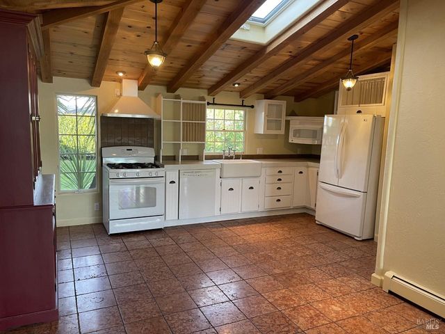 124 Montego Key, Novato, CA 94949