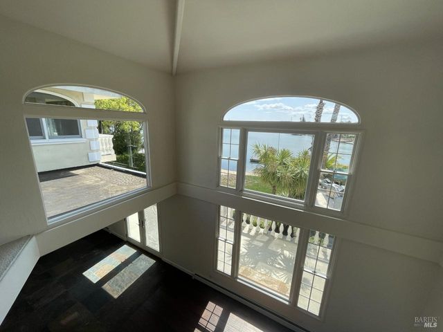 124 Montego Key, Novato, CA 94949