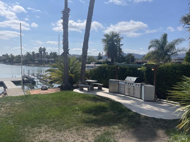 124 Montego Key, Novato, CA 94949