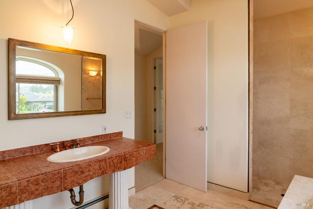 124 Montego Key, Novato, CA 94949