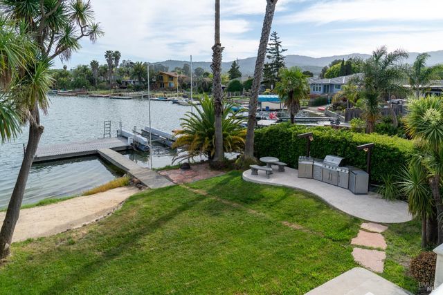 124 Montego Key, Novato, CA 94949