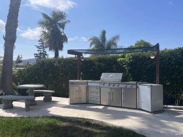 124 Montego Key, Novato, CA 94949