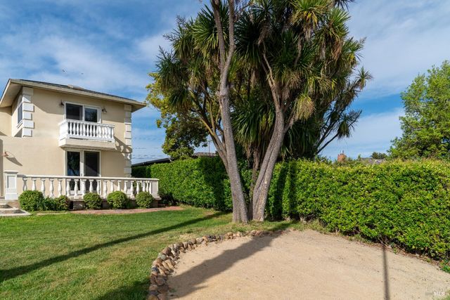 124 Montego Key, Novato, CA 94949