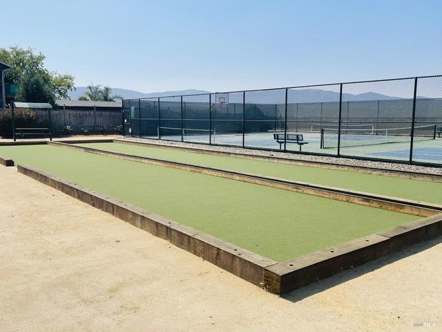 124 Montego Key, Novato, CA 94949