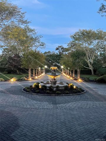 10 Beech Road, Islip, NY 11751