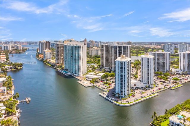 20515 E Country Club Dr 248, Aventura, FL 33180