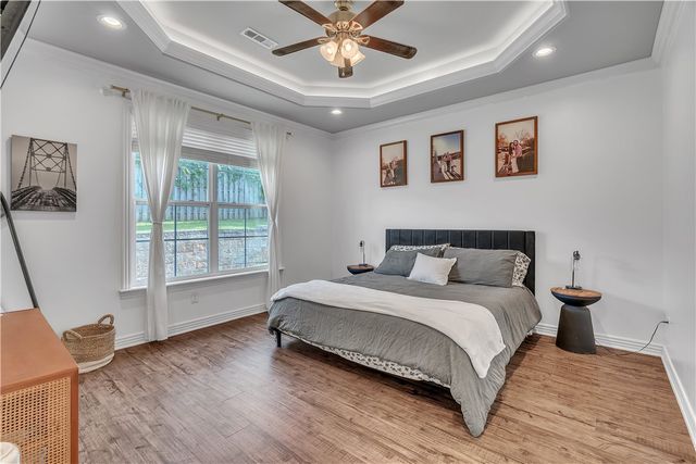 1461 Colonel McNeil Drive, Prairie Grove, AR 72753