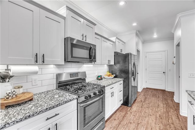 1461 Colonel McNeil Drive, Prairie Grove, AR 72753