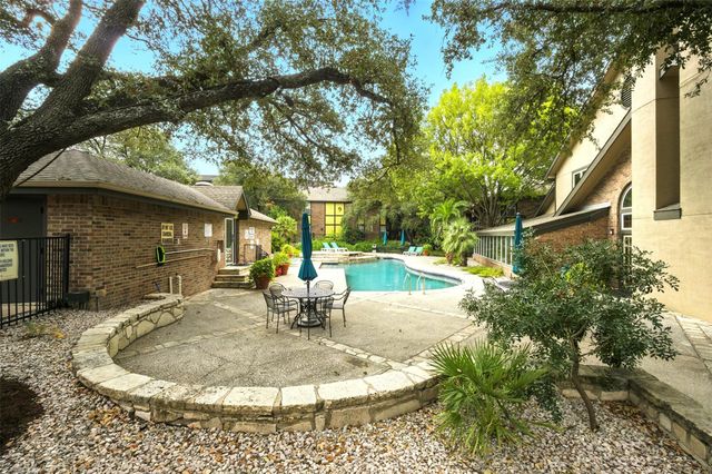 7685 Northcross DR 1028, Austin, TX 78757