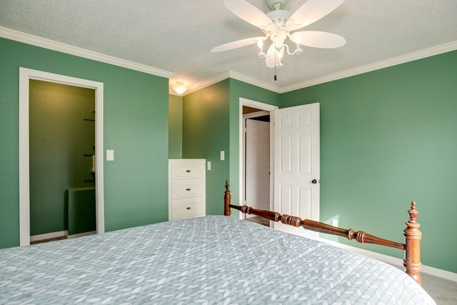 2743 Mouse Tail Rd, Parsons, TN 38363