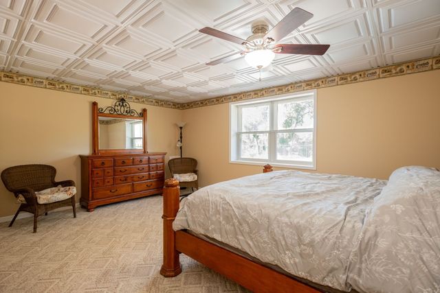 2743 Mouse Tail Rd, Parsons, TN 38363