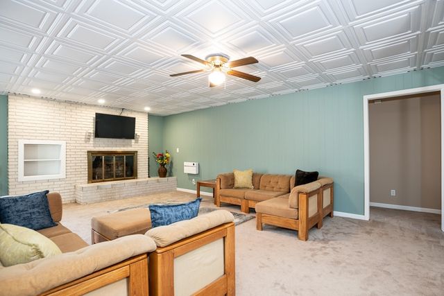 2743 Mouse Tail Rd, Parsons, TN 38363