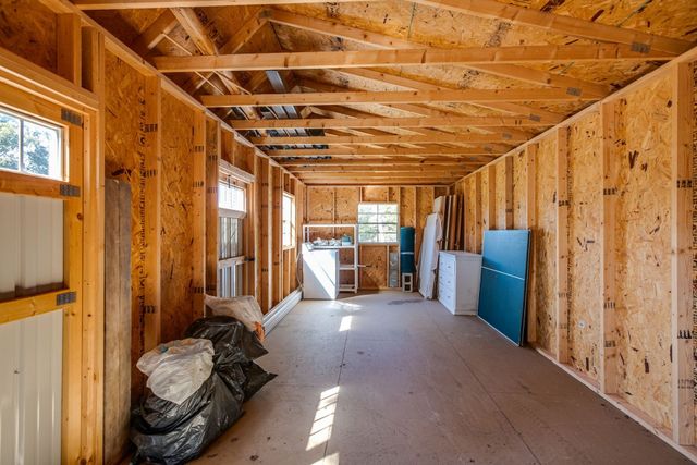 2743 Mouse Tail Rd, Parsons, TN 38363