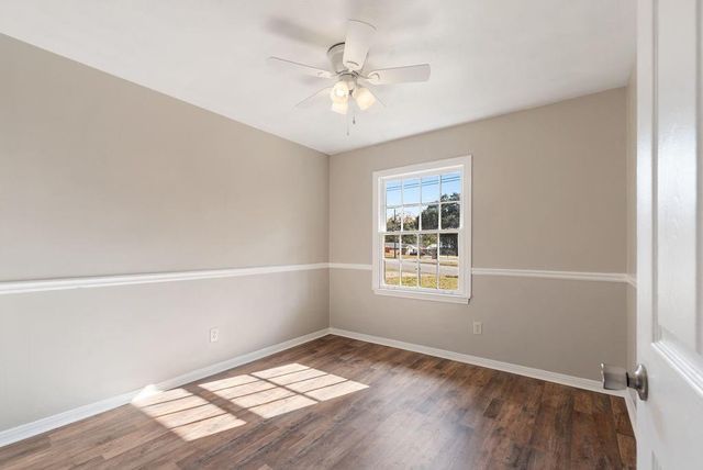 761 Grand Boulevard, Chickasaw, AL 36611