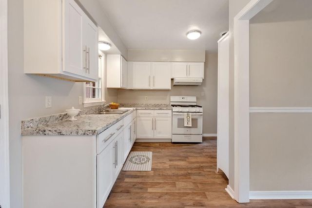 761 Grand Boulevard, Chickasaw, AL 36611