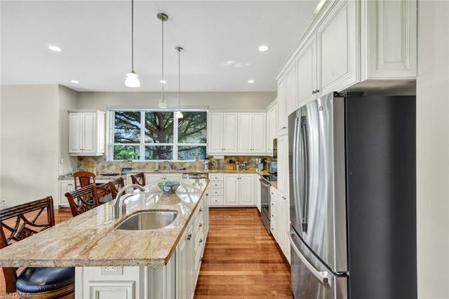 28385 Sombrero DR, Bonita Springs, FL 34135