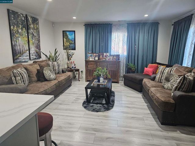 1600 Michigan St, Fairfield, CA 94533