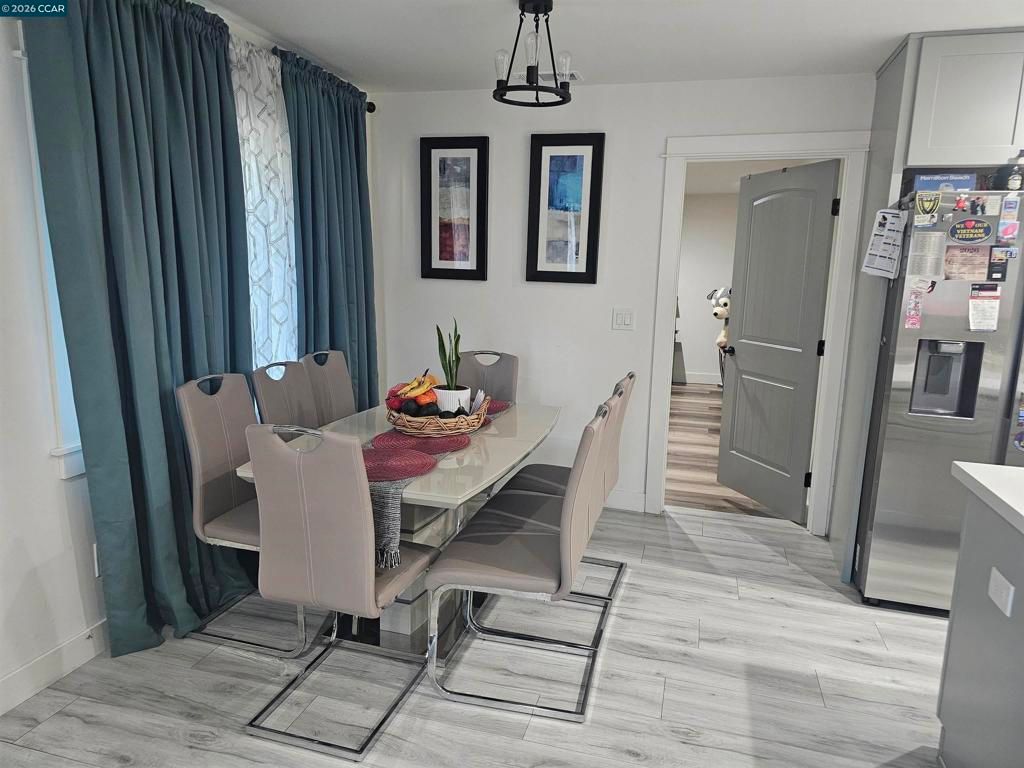 Image 3 of property listing at 1600 Michigan St, Fairfield, CA 94533