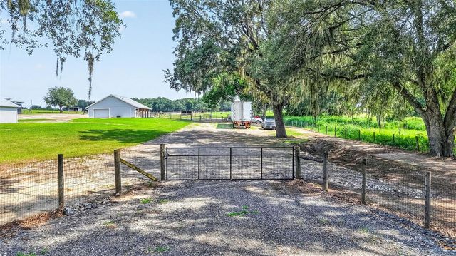 14125 SE 175TH STREET, Weirsdale, FL 32195