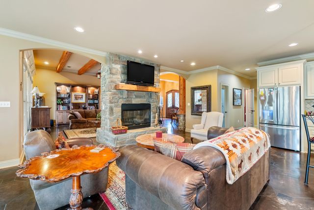 48 Bridge Field Drive, Sherwood, AR 72120